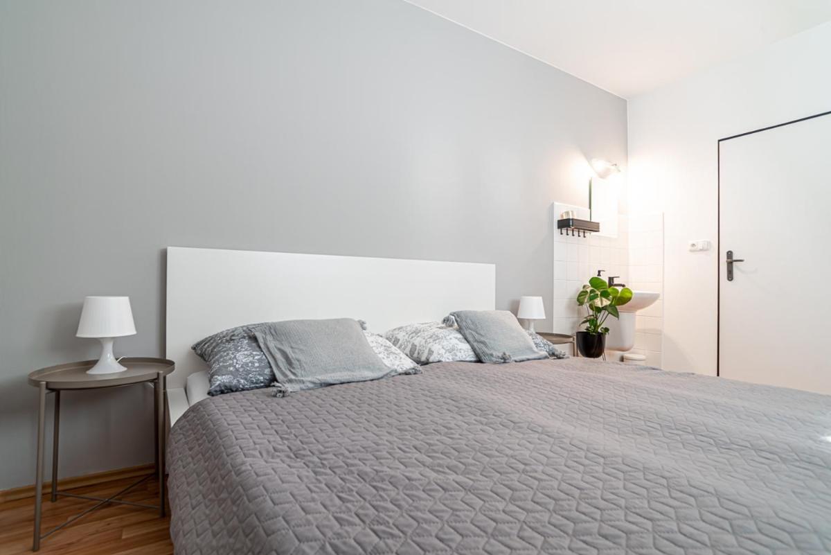 Penzion Vinařství W18 Velke Bilovice Exterior foto